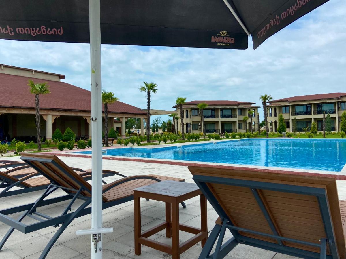 Anaklia Resort By Pratap'S Signature ภายนอก รูปภาพ