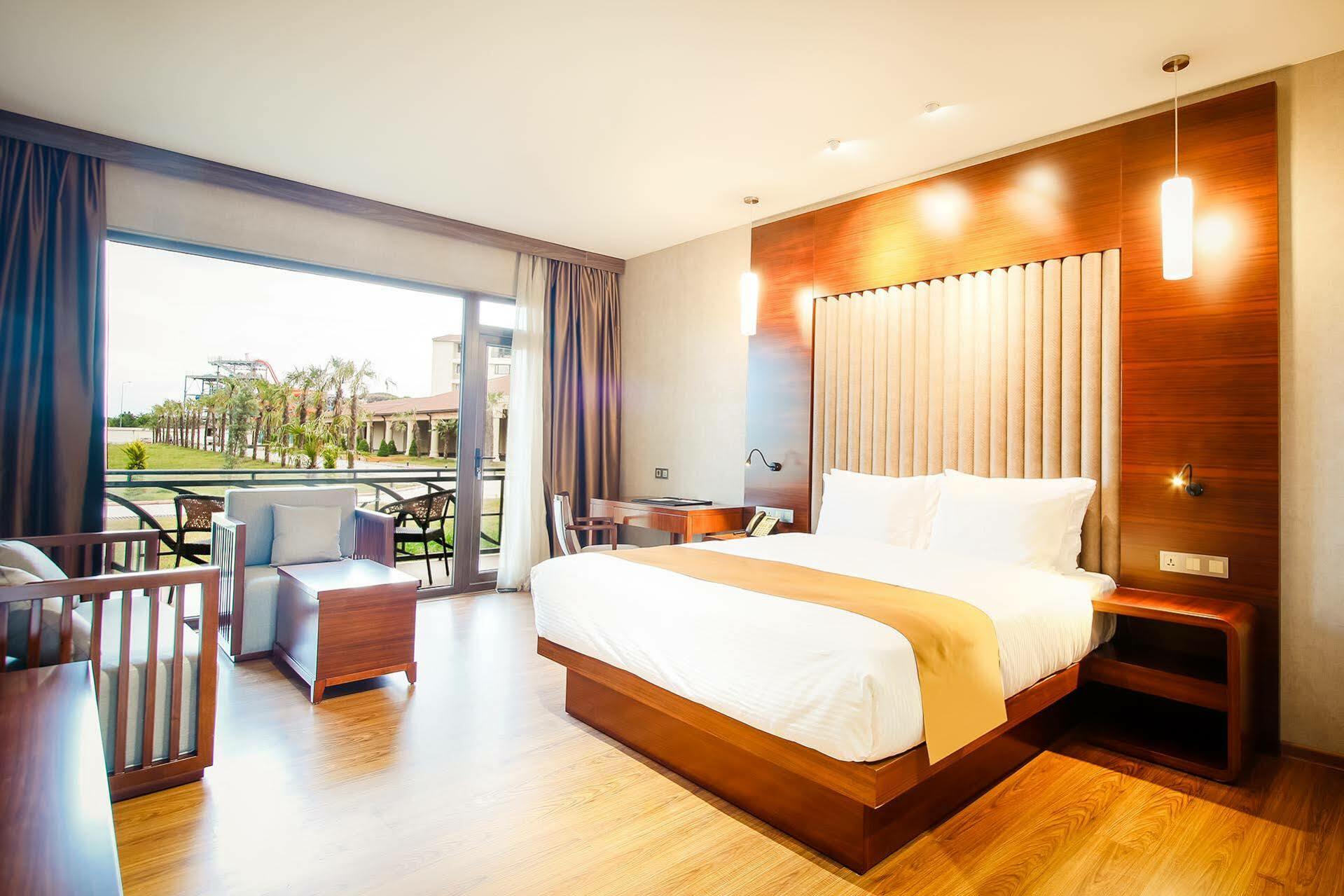 Anaklia Resort By Pratap'S Signature ภายนอก รูปภาพ