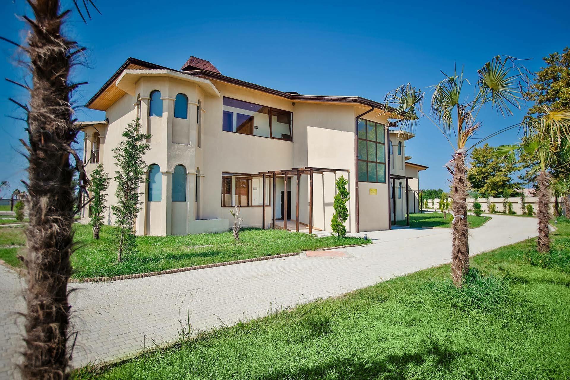 Anaklia Resort By Pratap'S Signature ภายนอก รูปภาพ